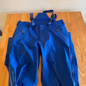 Marmot hard shell pant size medium